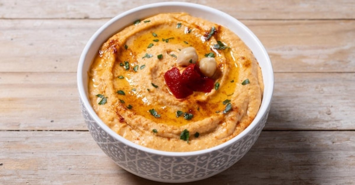 Garlic Hummus Dip