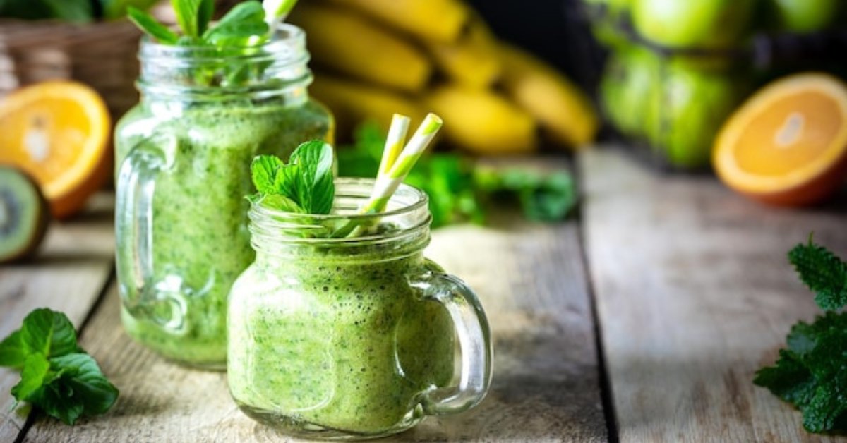 Healthy Green Detox Smoothie