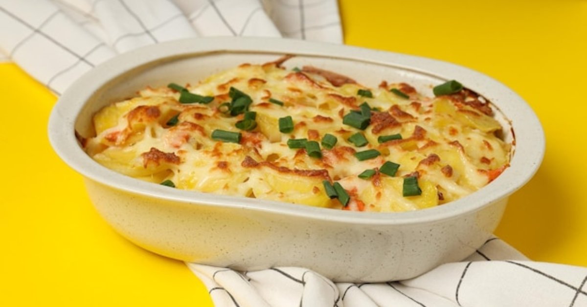 Mini Crockpot Cheesy Potato Casserole