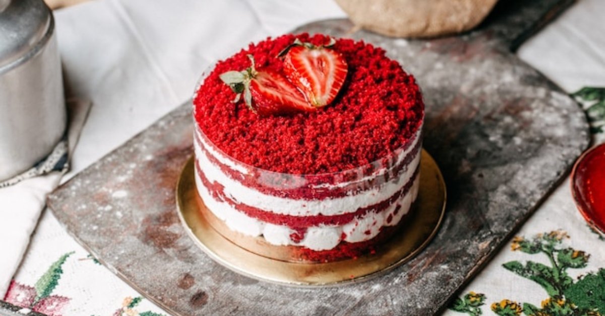 Moist Red Velvet Cake