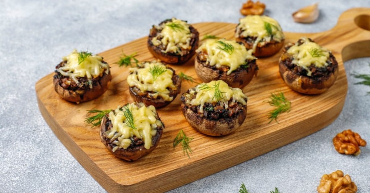 Spinach and Cheese Stuffed Mushrooms