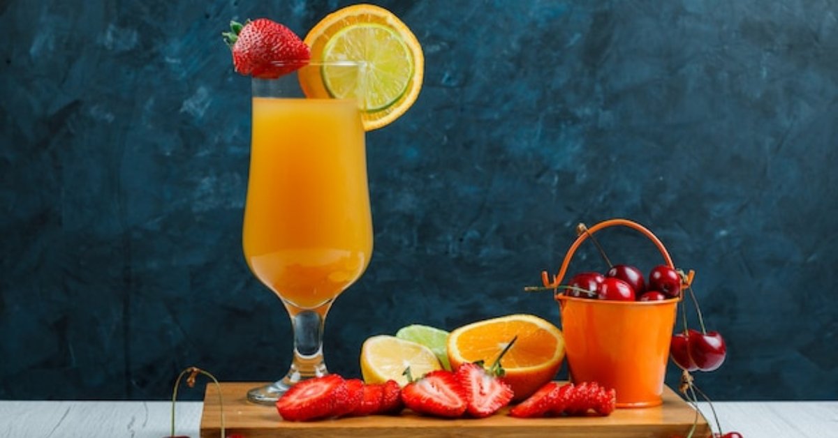 Strawberry Citrus Glow Juice