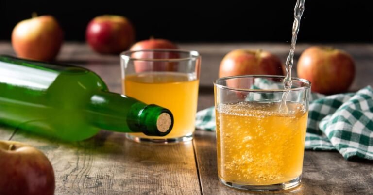 Sparkling Apple Cooler – Refreshing Fizzy Apple Drink Recipe