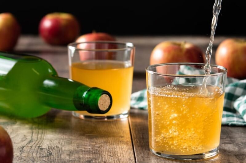 Sparkling Apple Cooler – Refreshing Fizzy Apple Drink Recipe