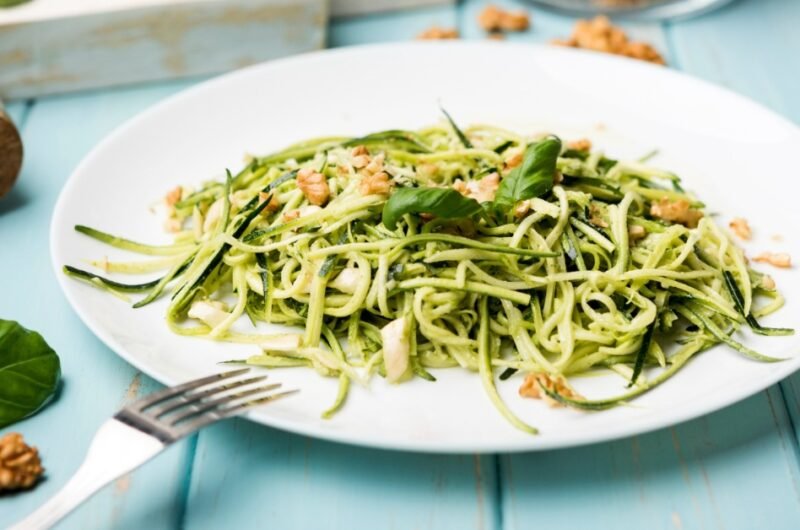 Zucchini Noodle Pasta Recipe – Healthy, Light & Easy Meal